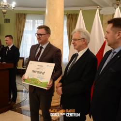 wręczenie promes,04.03 (12)